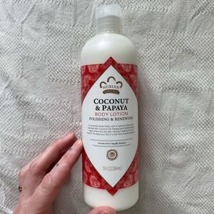 Nubian Heritage Coconut & Papaya Body Lotion
